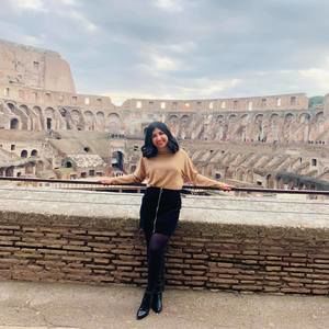 Meet your Posher, Gloria